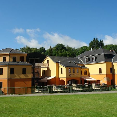 Hotel Strelnice Teplice nad Metují Εξωτερικό φωτογραφία