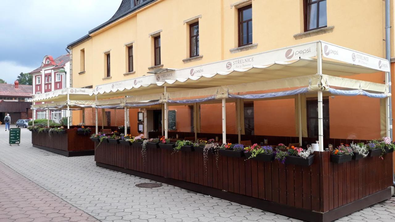Hotel Strelnice Teplice nad Metují Εξωτερικό φωτογραφία