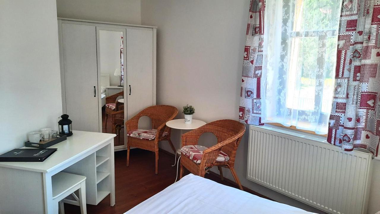 Hotel Strelnice Teplice nad Metují Εξωτερικό φωτογραφία