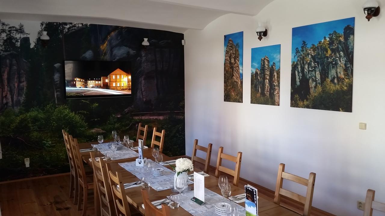 Hotel Strelnice Teplice nad Metují Εξωτερικό φωτογραφία