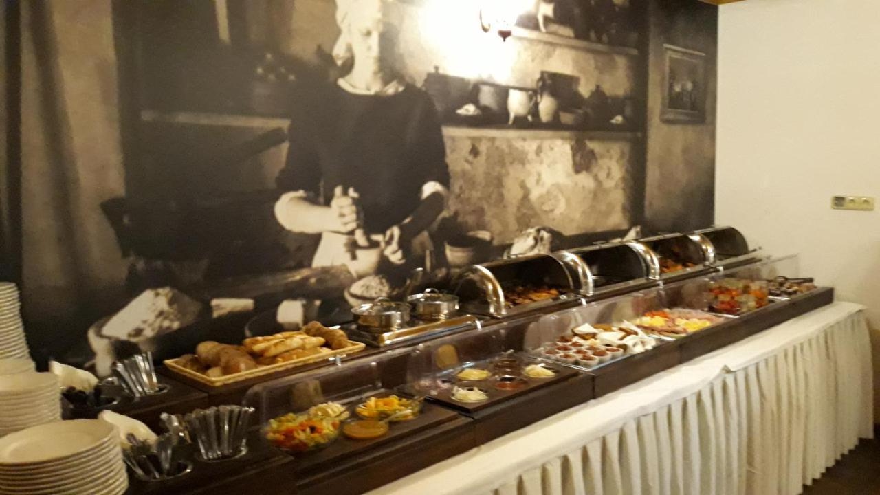Hotel Strelnice Teplice nad Metují Εξωτερικό φωτογραφία